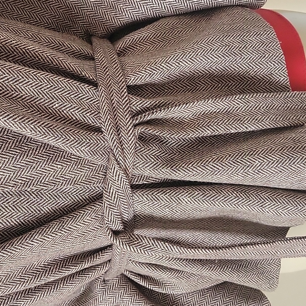 Wool Cape - Picture 3 of 8